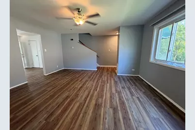 2107 171st Street #2107, Hazel Crest, IL 60429 - Photo 5