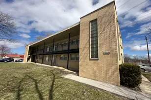 13729 S Brainard Ave, Chicago, IL 60633 - Photo 1