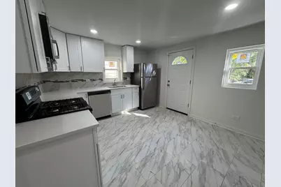 11333 S Edbrooke Avenue, Chicago, IL 60628 - Photo 7
