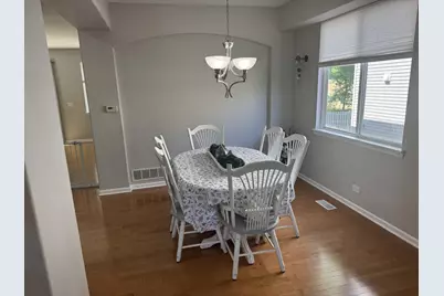 251 S Cornerstone Drive, Volo, IL 60020 - Photo 5