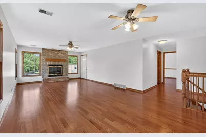 171 McLaren Drive N #-, Sycamore, IL 60178 - Photo 3