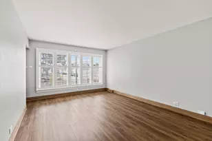 5710 W 58th St, Chicago, IL 60638 - Photo 3