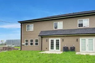 13723 S Springfield Ave, Robbins, IL 60472 - Photo 5