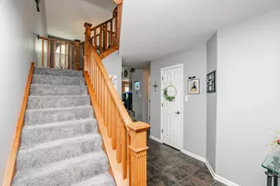 18120 Bramlett Dr, Tinley Park, IL 60487 - Photo 3