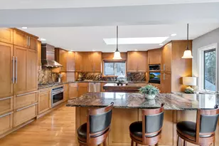 1415 W Hawthorne St, Arlington Heights, IL 60005 - Photo 25