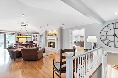 1415 W Hawthorne Street, Arlington Heights, IL 60005 - Photo 17