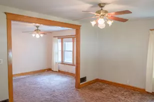 2513 S 61st Ct, Cicero, IL 60804 - Photo 9