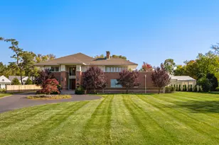 115 Dickens Rd, Northfield, IL 60093 - Photo 1
