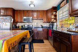 5921 S Sawyer Ave, Chicago, IL 60629 - Photo 7