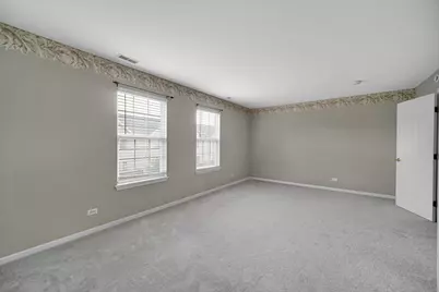 62 E Clare Court #62, Palatine, IL 60067 - Photo 11