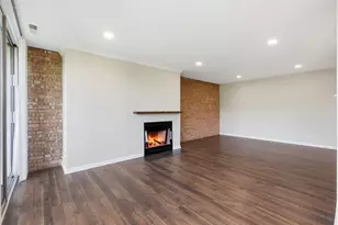 6000 Oakwood Dr, Lisle, IL 60532 - Photo 5