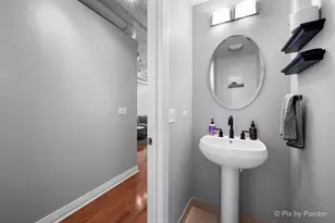 565 W Quincy St, Chicago, IL 60661 - Photo 15
