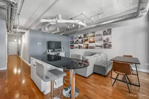 565 W Quincy St, Chicago, IL 60661 - Photo 9