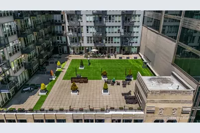 565 W Quincy Street #704, Chicago, IL 60661 - Photo 31