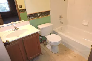 2480 Frost Dr, Aurora, IL 60503 - Photo 21