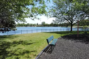 2480 Frost Dr, Aurora, IL 60503 - Photo 37