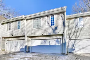 29 N Macgillis Dr, Round Lake, IL 60073 - Photo 11