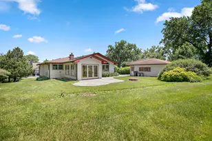 309 E Circle Dr, New Lenox, IL 60451 - Photo 41