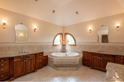 10840 Crystal Meadow Court, Orland Park, IL 60467 - Photo 53