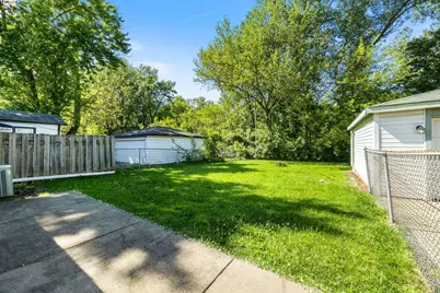 3242 Roesner Drive, Markham, IL 60428 - Photo 13
