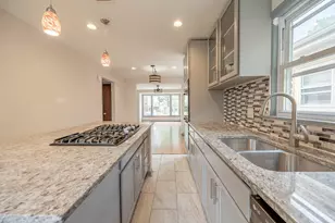 10449 S Vernon Ave, Chicago, IL 60628 - Photo 7