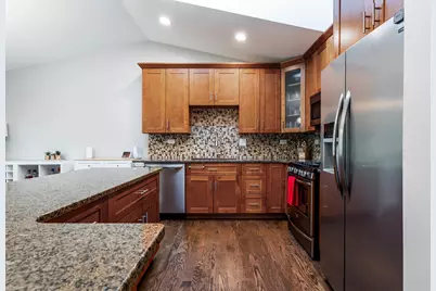 2322 Chasewood Drive, Downers Grove, IL 60515 - Photo 7