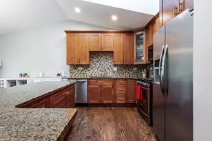 2322 Chasewood Dr, Downers Grove, IL 60515 - Photo 7