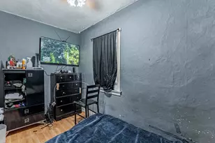 2703 S Hillock Ave, Chicago, IL 60608 - Photo 21