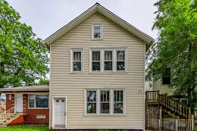 2703 S Hillock Avenue, Chicago, IL 60608 - Photo 1