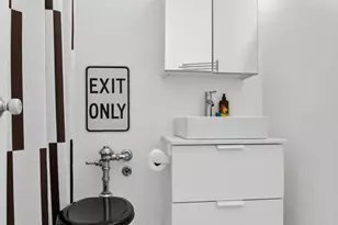 1450 E 55th Pl, Chicago, IL 60637 - Photo 11