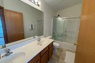 1453 Millbrook Dr, Algonquin, IL 60102 - Photo 11
