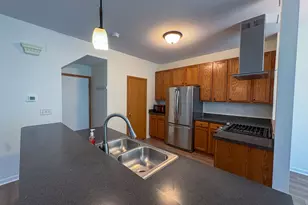 1453 Millbrook Dr, Algonquin, IL 60102 - Photo 5