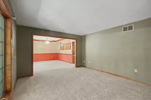 112 Dakota Dr, Loda, IL 60948 - Photo 7