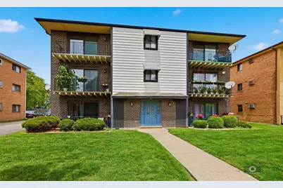 7242 W 86th Street #2A, Bridgeview, IL 60455 - Photo 1