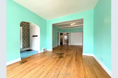 3914 W Gladys Avenue, Chicago, IL 60624 - Photo 5