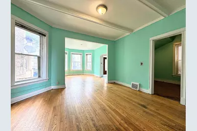 3914 W Gladys Avenue, Chicago, IL 60624 - Photo 3