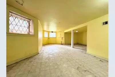 3914 W Gladys Avenue, Chicago, IL 60624 - Photo 33