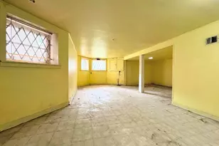 3914 W Gladys Ave, Chicago, IL 60624 - Photo 33