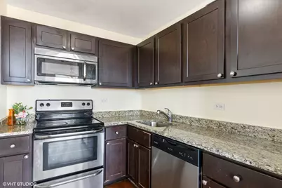 655 W Irving Park Road #4812, Chicago, IL 60613 - Photo 13