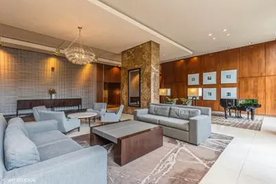 655 W Irving Park Road #4812, Chicago, IL 60613 - Photo 5