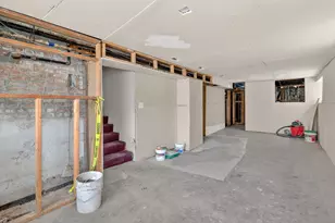 8005 S Blackstone Ave, Chicago, IL 60619 - Photo 25