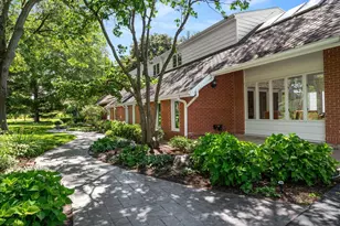 6N056 Surrey Rd, Wayne, IL 60184 - Photo 3