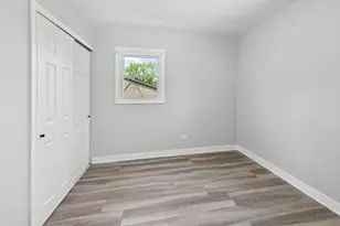 8920 Fairway Dr, Orland Park, IL 60462 - Photo 7