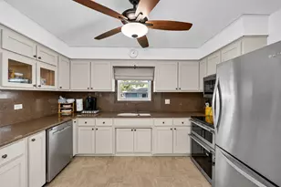19200 S Champlain Ave, Glenwood, IL 60425 - Photo 17