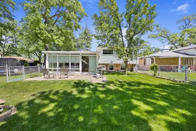 19200 S Champlain Avenue, Glenwood, IL 60425 - Photo 3