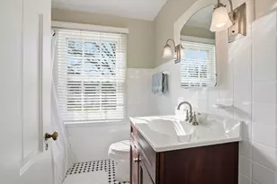 171 S Fairview Ave, Elmhurst, IL 60126 - Photo 23