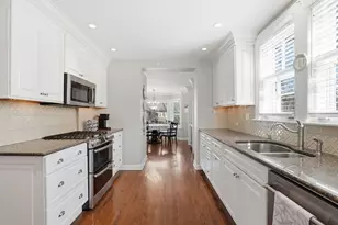 171 S Fairview Ave, Elmhurst, IL 60126 - Photo 11