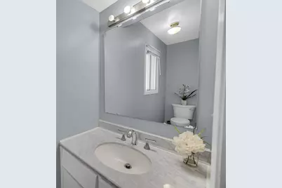 1010 Heathrow Court, Wheaton, IL 60189 - Photo 15