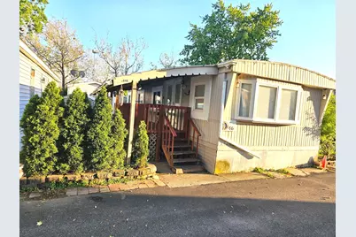 2993 Curtis Street #D46, Des Plaines, IL 60018 - Photo 1