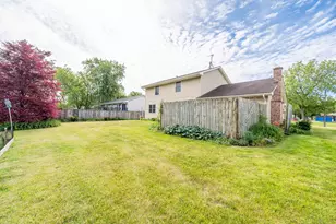 1025 North Ave, Batavia, IL 60510 - Photo 21
